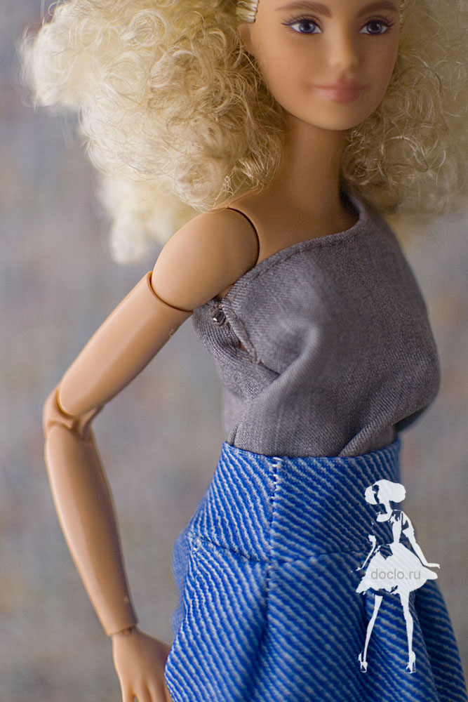 Фотография куклы barbie увеличенная застежка на майке